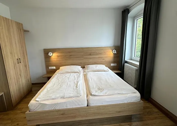 Otel - Neue Post Meitingen