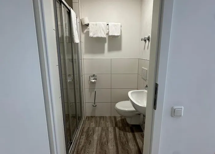- Neue Post Otel